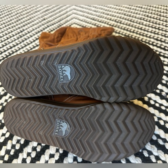 Sorel leather boots - Picture 4 of 5